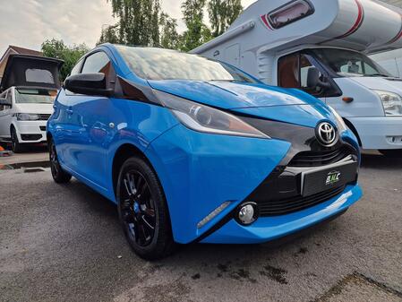 TOYOTA AYGO 1.0 VVT-i x-cite