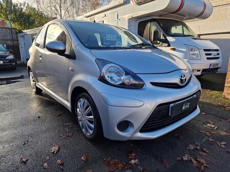 TOYOTA AYGO 1.0 VVT-i Ice