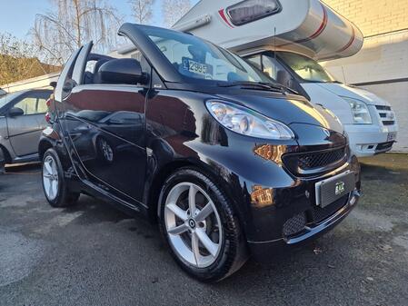 SMART FORTWO 1.0 MHD Pulse