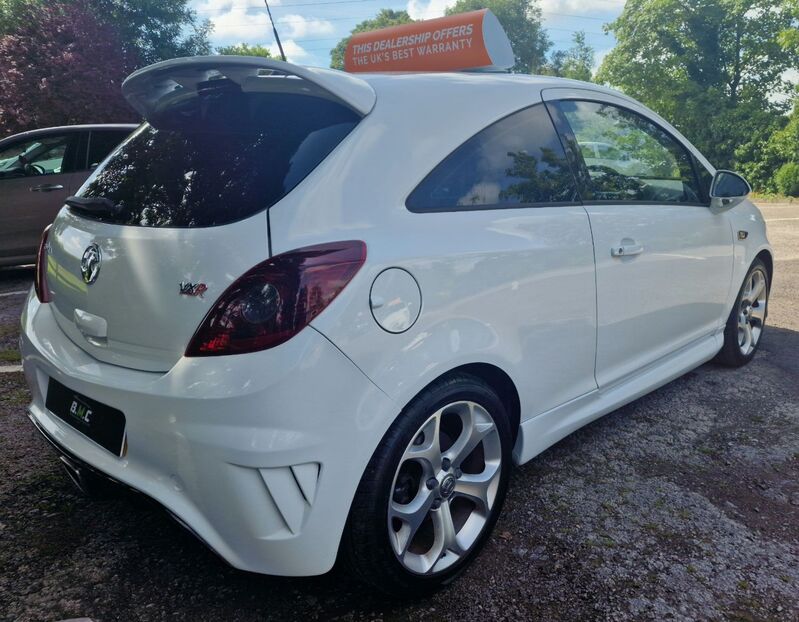 VAUXHALL CORSA