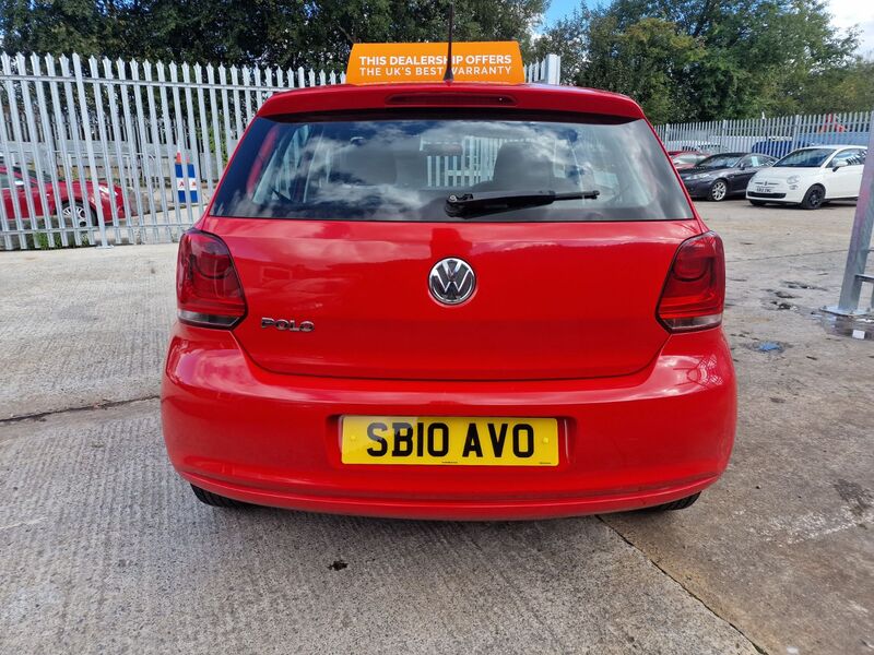 VOLKSWAGEN POLO